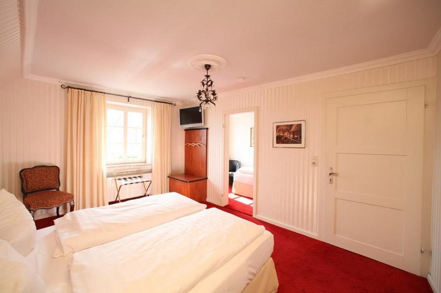 Hotel Gaestehaus Ploenlein - Goldener Hirsch Rothenburg